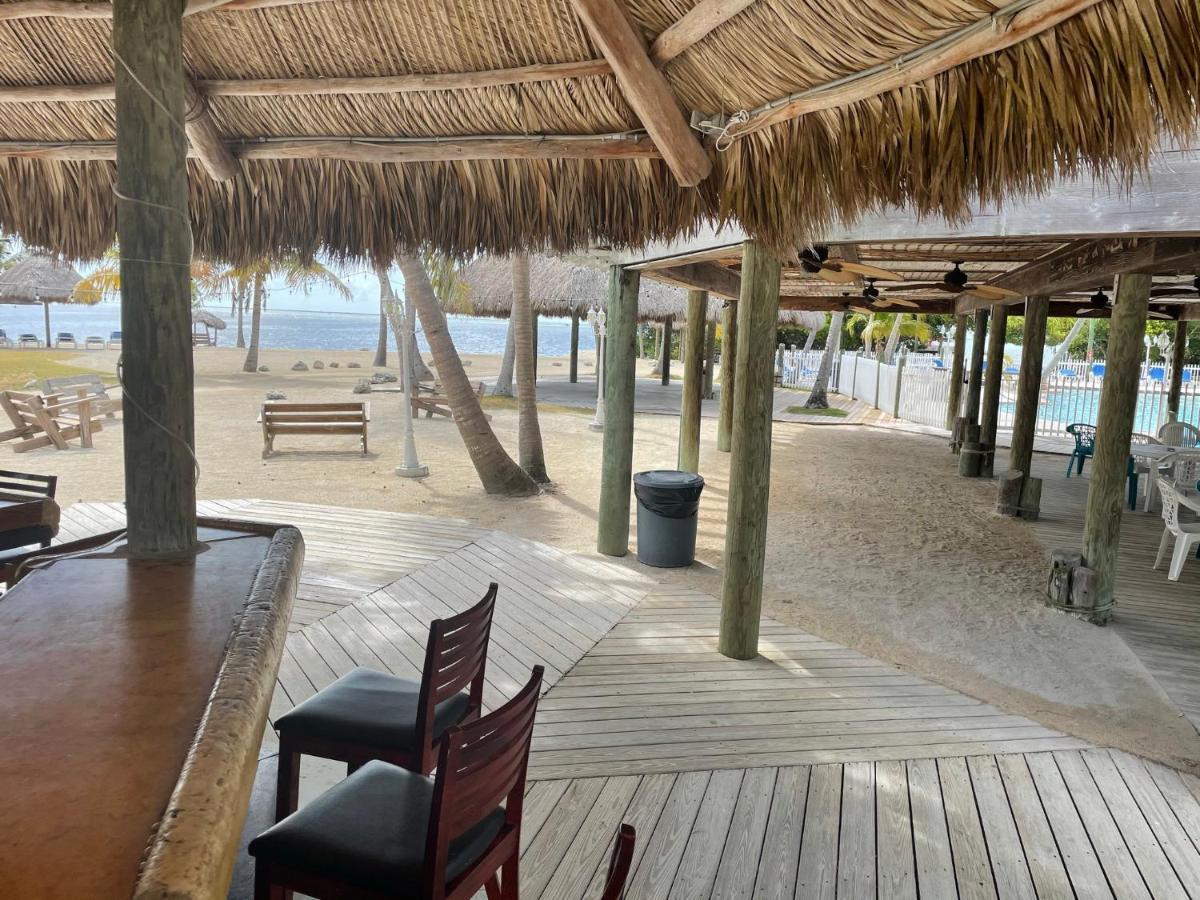 Coconut Cove Resort & Marina Айламорада Экстерьер фото